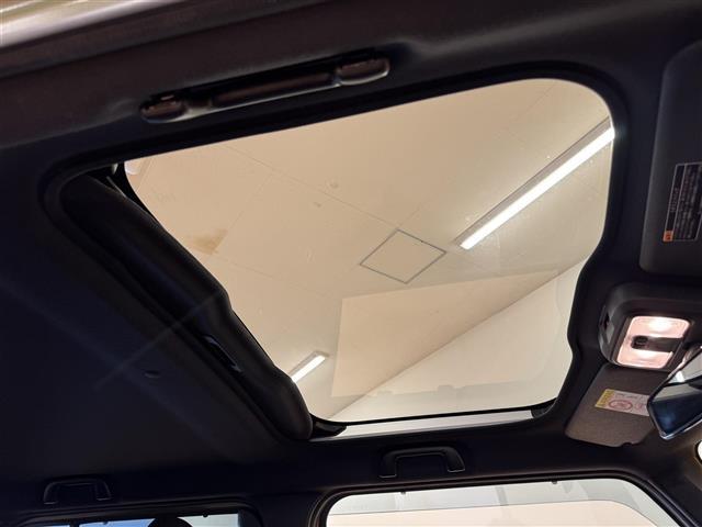 タフト Ｇターボ　スマートアシスト　純正９型ナビ　パノラマモニター　ガラスルーフ　自動駐車　前席シートヒーター　ＬＥＤヘッドライト　フォグランプ　電動パーキング　純正１５ＡＷ　前方ドラレコ　ＥＴＣ　スマートキー２本（6枚目）