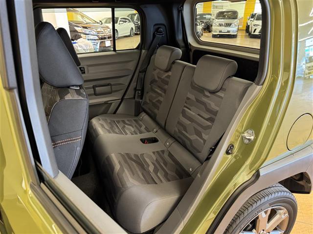 タフト Ｇターボ　スマートアシスト　純正９型ナビ　パノラマモニター　ガラスルーフ　自動駐車　前席シートヒーター　ＬＥＤヘッドライト　フォグランプ　電動パーキング　純正１５ＡＷ　前方ドラレコ　ＥＴＣ　スマートキー２本（17枚目）