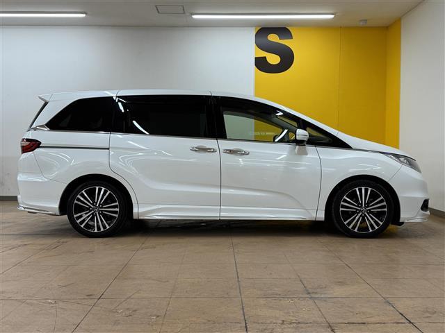 オデッセイ アブソルート・２０ｔｈアニバーサリー　純正９インチナビ　バックカメラ　クルーズコントロール　両側電動スライドドア　フリップダウンモニター　ＬＥＤヘッドライト　フォグランプ　Ｂｌｕｅｔｏｏｔｈ　フルセグＴＶ　ミュージックサーバー　ＥＴＣ（33枚目）