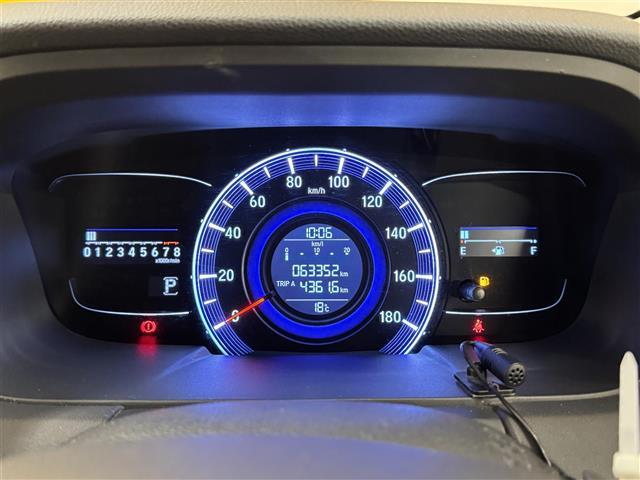 オデッセイ アブソルート・２０ｔｈアニバーサリー　純正９インチナビ　バックカメラ　クルーズコントロール　両側電動スライドドア　フリップダウンモニター　ＬＥＤヘッドライト　フォグランプ　Ｂｌｕｅｔｏｏｔｈ　フルセグＴＶ　ミュージックサーバー　ＥＴＣ（35枚目）