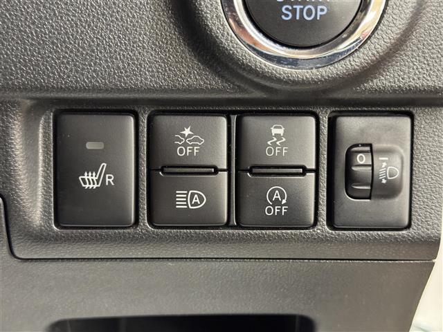 ムーヴ カスタム　ＸリミテッドＩＩ　ＳＡＩＩＩ　純正７インチワイドナビ　全方位カメラ　リアコーナーセンサー　ＬＥＤヘッドライト　ＬＥＤフォグランプ　運転席シートヒーター　Ｂｌｕｅｔｏｏｔｈ　ＳＤ　ＵＳＢ　ＤＶＤ　スマートキー　プッシュスタート（6枚目）