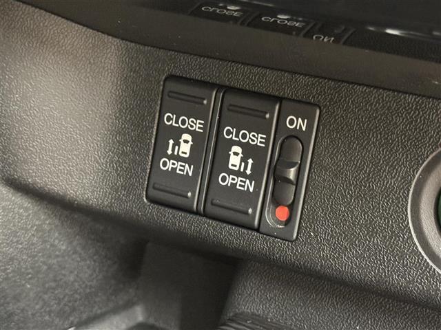 ステップワゴンスパーダ スパーダハイブリッド　Ｇ・ＥＸ　ホンダセンシング　純正１０インチナビ　バックカメラ　両側電動スライドドア　フリップダウンモニター　前席シートヒーター　ＬＥＤヘッドライト　前後ドライブレコーダー　ＥＴＣ　Ｂｌｕｅｔｏｏｔｈ　フルセグＴＶ　ＵＳＢ　ＳＤ（8枚目）