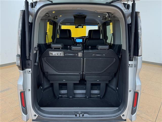 ステップワゴンスパーダ スパーダハイブリッド　Ｇ・ＥＸ　ホンダセンシング　純正１０インチナビ　バックカメラ　両側電動スライドドア　フリップダウンモニター　前席シートヒーター　ＬＥＤヘッドライト　前後ドライブレコーダー　ＥＴＣ　Ｂｌｕｅｔｏｏｔｈ　フルセグＴＶ　ＵＳＢ　ＳＤ（22枚目）