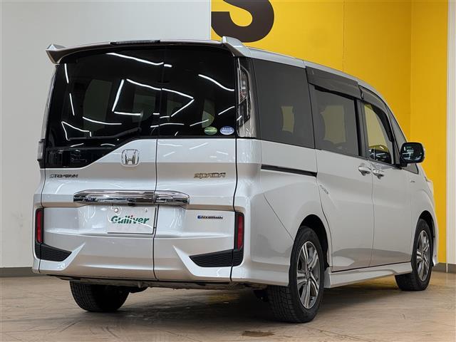 ステップワゴンスパーダ スパーダハイブリッド　Ｇ・ＥＸ　ホンダセンシング　純正１０インチナビ　バックカメラ　両側電動スライドドア　フリップダウンモニター　前席シートヒーター　ＬＥＤヘッドライト　前後ドライブレコーダー　ＥＴＣ　Ｂｌｕｅｔｏｏｔｈ　フルセグＴＶ　ＵＳＢ　ＳＤ（33枚目）