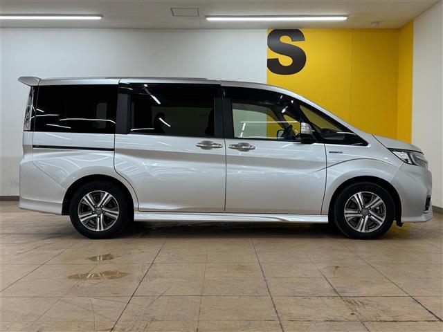 ステップワゴンスパーダ スパーダハイブリッド　Ｇ・ＥＸ　ホンダセンシング　純正１０インチナビ　バックカメラ　両側電動スライドドア　フリップダウンモニター　前席シートヒーター　ＬＥＤヘッドライト　前後ドライブレコーダー　ＥＴＣ　Ｂｌｕｅｔｏｏｔｈ　フルセグＴＶ　ＵＳＢ　ＳＤ（35枚目）