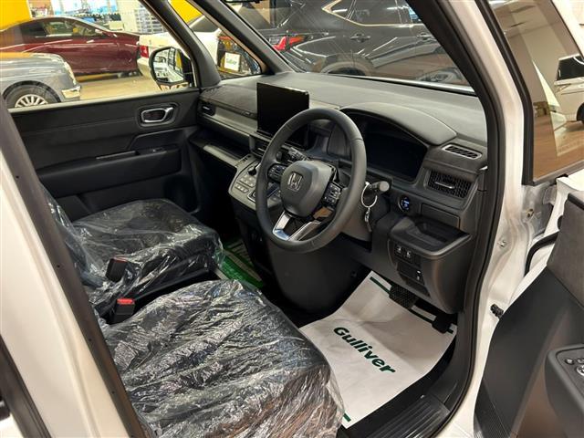 ステップワゴン e:HEVスパーダ プレミアムライン(2枚目)