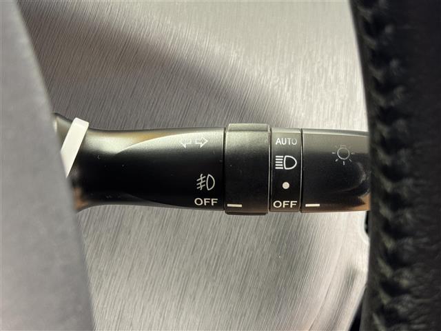 プリウスアルファ Ｇ　純正ＨＤＤナビ　フルセグ　ＣＤ　ＤＶＤ　Ｂｌｕｔｏｏｔｈ　ＨＤＤ　ＡＭ　ＦＭ　バックカメラ　クルーズコントロール　コーナーセンサー　ＬＥＤヘッドライト　ステアリングスイッチ　純正フロアマット（39枚目）