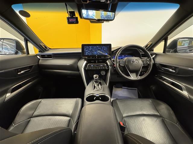 ハリアーハイブリッド Z レザーパッケージ パノラマルーフ JBL トヨタセーフティセンス 純正12.3型ナビ パノラミックビューモニター パワーバックドア デジタルインナーミラー 前席パワーシート 温シート 冷シート 前後ドラレコ ETC(2枚目)