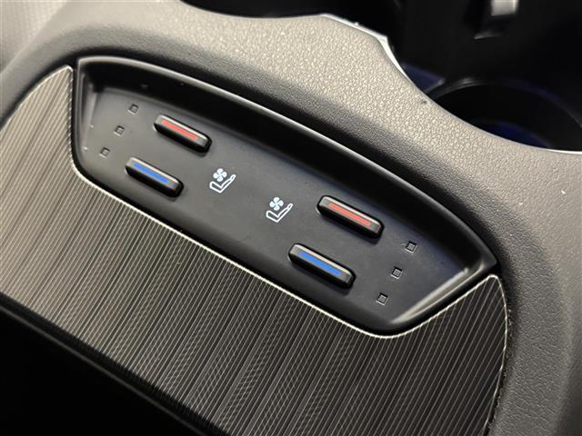 ハリアーハイブリッド Z レザーパッケージ パノラマルーフ JBL トヨタセーフティセンス 純正12.3型ナビ パノラミックビューモニター パワーバックドア デジタルインナーミラー 前席パワーシート 温シート 冷シート 前後ドラレコ ETC(14枚目)