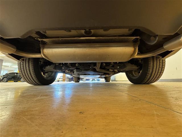 ハリアーハイブリッド Z レザーパッケージ パノラマルーフ JBL トヨタセーフティセンス 純正12.3型ナビ パノラミックビューモニター パワーバックドア デジタルインナーミラー 前席パワーシート 温シート 冷シート 前後ドラレコ ETC(43枚目)