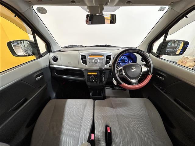 ワゴンR FZ 衝突軽減ブレーキ 純正オーディオ CD AUX 運転席シートヒーター スマートキー プッシュスタート 純正フロアマット 純正ドアバイザー 純正14インチアルミホイール(2枚目)