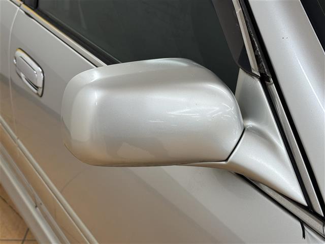 クラウンエステート アスリートV プレミアムスポーツセレクション メーカーナビ CD TAPE トラクションコントロール パドルシフト サンルーフ ヒーターミラー 純正エアロ ETC 純正フロアマット 純正ドアバイザー 純正16インチアルミホイール(27枚目)