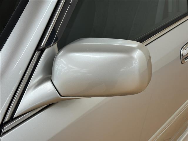 クラウンエステート アスリートV プレミアムスポーツセレクション メーカーナビ CD TAPE トラクションコントロール パドルシフト サンルーフ ヒーターミラー 純正エアロ ETC 純正フロアマット 純正ドアバイザー 純正16インチアルミホイール(28枚目)