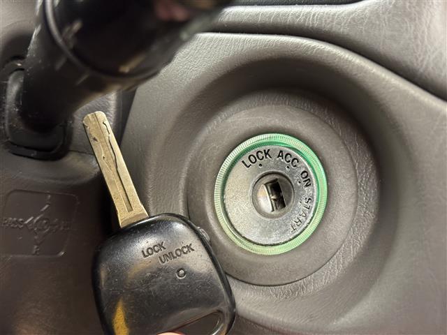 クラウンエステート アスリートV プレミアムスポーツセレクション メーカーナビ CD TAPE トラクションコントロール パドルシフト サンルーフ ヒーターミラー 純正エアロ ETC 純正フロアマット 純正ドアバイザー 純正16インチアルミホイール(36枚目)