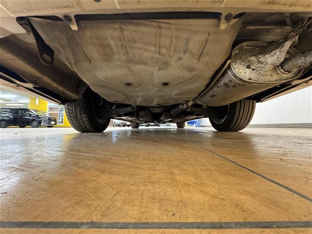 クラウンエステート アスリートV プレミアムスポーツセレクション メーカーナビ CD TAPE トラクションコントロール パドルシフト サンルーフ ヒーターミラー 純正エアロ ETC 純正フロアマット 純正ドアバイザー 純正16インチアルミホイール(40枚目)