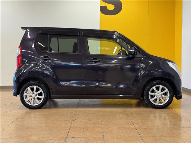 ワゴンR FXリミテッド 純正オーディオ 純正フロアマット 純正14インチAW プッシュスタート スマートキー アイドリングストップ(25枚目)