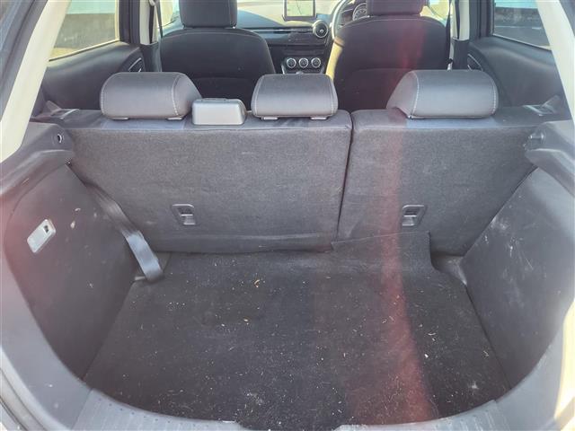 デミオ ＸＤ　禁煙車　セーフティＰＫＧ　ＬＥＤコンフォートＰＫＧ　バックモニター　クルコン　エマブレ　車線逸脱警報　ＢＳＭ　ＬＥＤヘッドランプ　純正ナビ　フルセグ　ＡＡＣ　スマートキー　プッシュエンジンスタート（10枚目）