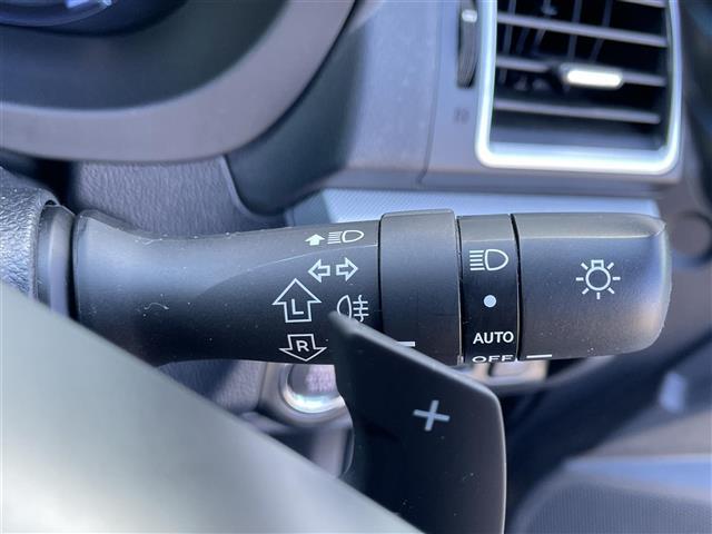 レヴォーグ １．６ＧＴ－Ｓアイサイト　社外ナビ　衝突軽減　追従クルコン　ＥＴＣ　フルセグ　バックカメラ　ＣＤ　ＤＶＤ　Ｂｌｕｅｔｏｏｔｈ　パワーシート　レーンアシスト　ツーリングアシスト（15枚目）