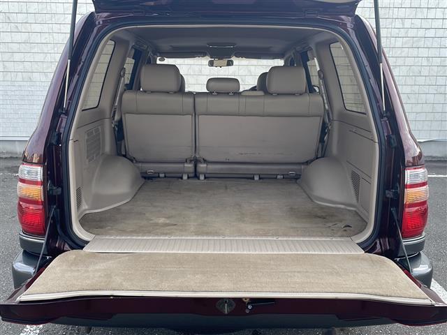 ランドクルーザー100 VXリミテッド サンルーフ ルーフレール シートヒーター レザーシート ドライブレコーダー クルーズコントロール ABS クルーズコントロール 純正フロアマット 純正アルミホイール AAC 4WD オートライト(28枚目)