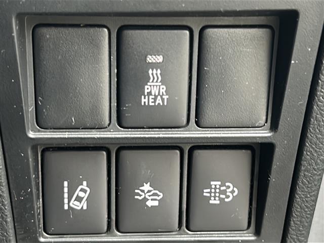 ハイラックス Z 社外ナビ 衝突軽減 バックカメラ ETC Bluetooth CD DVD フルセグ センターデフロック ダウンヒルアシストコントロール パワーウィンドウ パワーステアリング 横滑り防止 オートライト(22枚目)