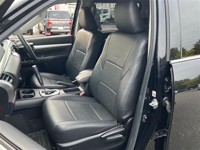 ハイラックス Z 社外ナビ 衝突軽減 バックカメラ ETC Bluetooth CD DVD フルセグ センターデフロック ダウンヒルアシストコントロール パワーウィンドウ パワーステアリング 横滑り防止 オートライト(29枚目)