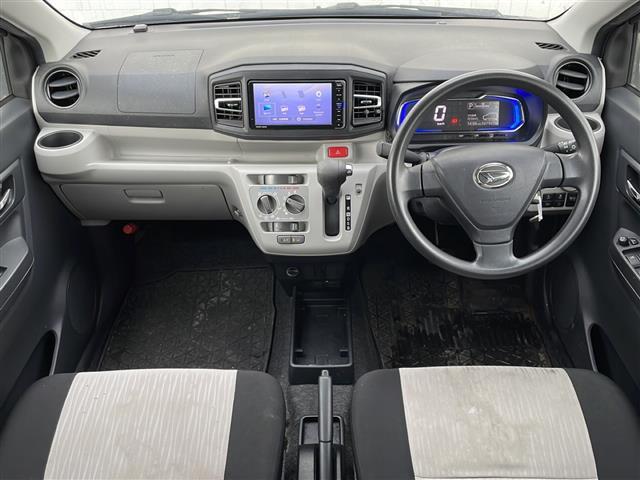 ミライース Ｘ　ＳＡＩＩＩ　社外ナビ　Ｂｌｕｅｔｏｏｔｈ　ＥＴＣ　　純正フロアマット　ＡＢＳ　横滑り防止　オートハイビーム　衝突軽減　コーナーセンサー前後　４ＷＤパワーステアリング　パワーウィンドウ　夏タイヤ積み込み（2枚目）