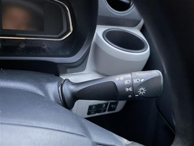 ミライース Ｘ　ＳＡＩＩＩ　社外ナビ　Ｂｌｕｅｔｏｏｔｈ　ＥＴＣ　　純正フロアマット　ＡＢＳ　横滑り防止　オートハイビーム　衝突軽減　コーナーセンサー前後　４ＷＤパワーステアリング　パワーウィンドウ　夏タイヤ積み込み（10枚目）