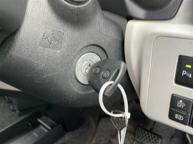 ミライース Ｘ　ＳＡＩＩＩ　社外ナビ　Ｂｌｕｅｔｏｏｔｈ　ＥＴＣ　　純正フロアマット　ＡＢＳ　横滑り防止　オートハイビーム　衝突軽減　コーナーセンサー前後　４ＷＤパワーステアリング　パワーウィンドウ　夏タイヤ積み込み（14枚目）