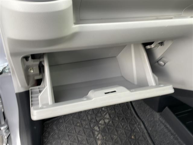 ミライース Ｘ　ＳＡＩＩＩ　社外ナビ　Ｂｌｕｅｔｏｏｔｈ　ＥＴＣ　　純正フロアマット　ＡＢＳ　横滑り防止　オートハイビーム　衝突軽減　コーナーセンサー前後　４ＷＤパワーステアリング　パワーウィンドウ　夏タイヤ積み込み（20枚目）