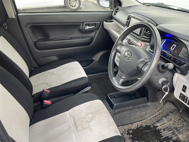 ミライース Ｘ　ＳＡＩＩＩ　社外ナビ　Ｂｌｕｅｔｏｏｔｈ　ＥＴＣ　　純正フロアマット　ＡＢＳ　横滑り防止　オートハイビーム　衝突軽減　コーナーセンサー前後　４ＷＤパワーステアリング　パワーウィンドウ　夏タイヤ積み込み（21枚目）