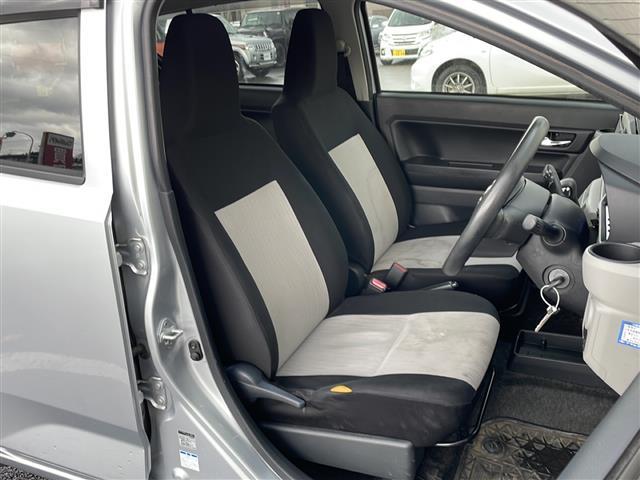ミライース Ｘ　ＳＡＩＩＩ　社外ナビ　Ｂｌｕｅｔｏｏｔｈ　ＥＴＣ　　純正フロアマット　ＡＢＳ　横滑り防止　オートハイビーム　衝突軽減　コーナーセンサー前後　４ＷＤパワーステアリング　パワーウィンドウ　夏タイヤ積み込み（22枚目）