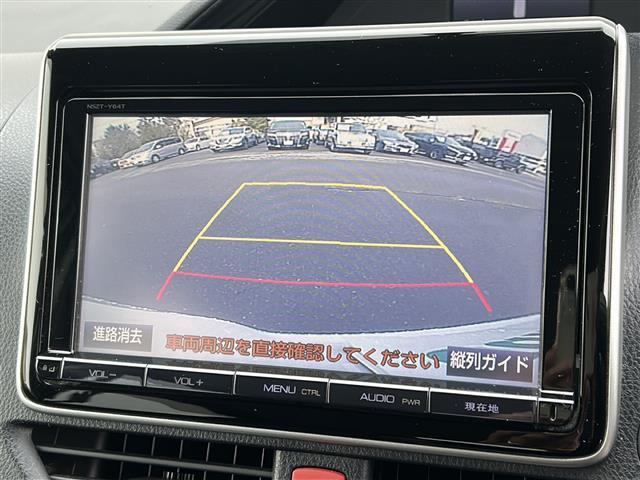 エスクァイア Ｘｉ　ワンオーナー　後席用モニター　純正ナビ　フルセグＴＶ　ＣＤ　Ｂｌｕｅｔｏｏｔｈ　ＥＴＣ　バックカメラ　寒冷地仕様　スペアキー　エンジンスターター　スペアキー　オートライト　夏タイヤ積込み（5枚目）