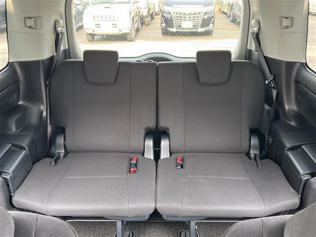 エスクァイア Ｘｉ　ワンオーナー　後席用モニター　純正ナビ　フルセグＴＶ　ＣＤ　Ｂｌｕｅｔｏｏｔｈ　ＥＴＣ　バックカメラ　寒冷地仕様　スペアキー　エンジンスターター　スペアキー　オートライト　夏タイヤ積込み（28枚目）