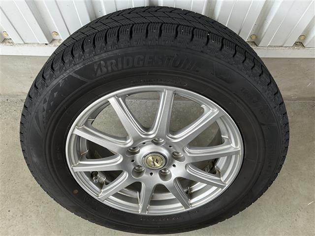 エスクァイア Ｘｉ　ワンオーナー　後席用モニター　純正ナビ　フルセグＴＶ　ＣＤ　Ｂｌｕｅｔｏｏｔｈ　ＥＴＣ　バックカメラ　寒冷地仕様　スペアキー　エンジンスターター　スペアキー　オートライト　夏タイヤ積込み（41枚目）