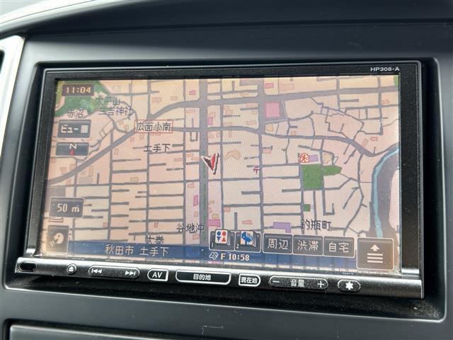 セレナ ２０Ｓ　バックカメラ／ＥＴＣ／オートライト／夏タイヤ積込／純正メモリナビ／ＣＤ，ＤＶＤ再生機能／両側スライドドア／３列シート／ＣＬＥＡＮ　ＩＯＮ／純正フロアマット／オートエアコン／ドアバイザー／リモコンキー（3枚目）