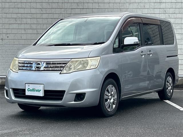 セレナ ２０Ｓ　バックカメラ／ＥＴＣ／オートライト／夏タイヤ積込／純正メモリナビ／ＣＤ，ＤＶＤ再生機能／両側スライドドア／３列シート／ＣＬＥＡＮ　ＩＯＮ／純正フロアマット／オートエアコン／ドアバイザー／リモコンキー（36枚目）