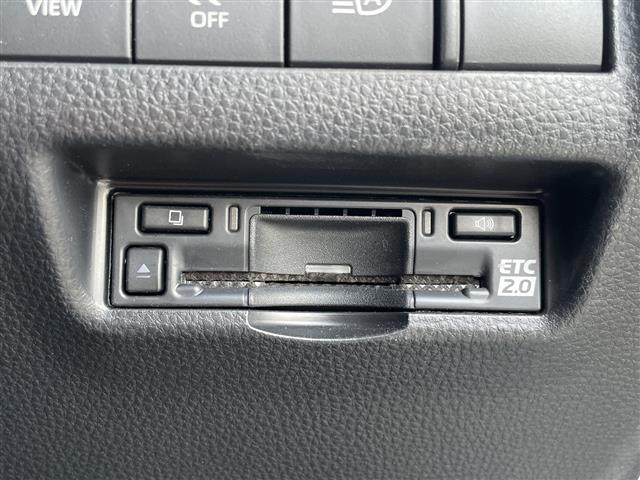 ハリアーハイブリッド Z パノラマルーフ 12.3型ナビ JBL Bluetooth ETC 追従クルコン コーナーセンサー 全方位カメラ レーンアシスト パワーシート 電動リアゲート デジタルインナーミラー 前後ドラレコ(8枚目)