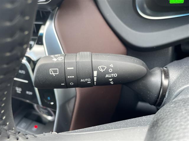 ハリアーハイブリッド Z パノラマルーフ 12.3型ナビ JBL Bluetooth ETC 追従クルコン コーナーセンサー 全方位カメラ レーンアシスト パワーシート 電動リアゲート デジタルインナーミラー 前後ドラレコ(14枚目)