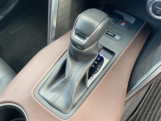 ハリアーハイブリッド Z パノラマルーフ 12.3型ナビ JBL Bluetooth ETC 追従クルコン コーナーセンサー 全方位カメラ レーンアシスト パワーシート 電動リアゲート デジタルインナーミラー 前後ドラレコ(17枚目)