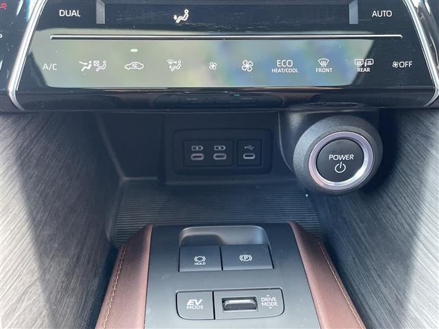 ハリアーハイブリッド Z パノラマルーフ 12.3型ナビ JBL Bluetooth ETC 追従クルコン コーナーセンサー 全方位カメラ レーンアシスト パワーシート 電動リアゲート デジタルインナーミラー 前後ドラレコ(20枚目)