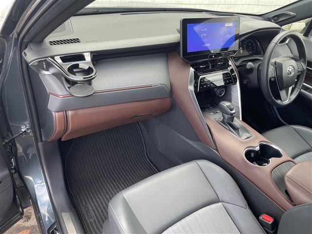 ハリアーハイブリッド Z パノラマルーフ 12.3型ナビ JBL Bluetooth ETC 追従クルコン コーナーセンサー 全方位カメラ レーンアシスト パワーシート 電動リアゲート デジタルインナーミラー 前後ドラレコ(25枚目)