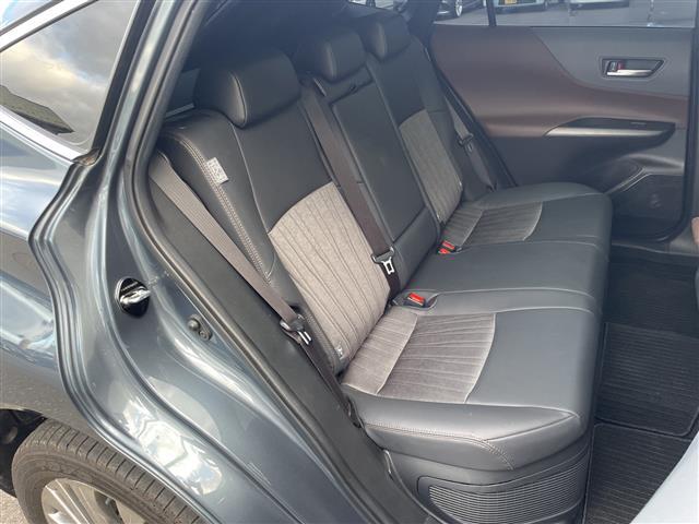 ハリアーハイブリッド Z パノラマルーフ 12.3型ナビ JBL Bluetooth ETC 追従クルコン コーナーセンサー 全方位カメラ レーンアシスト パワーシート 電動リアゲート デジタルインナーミラー 前後ドラレコ(28枚目)