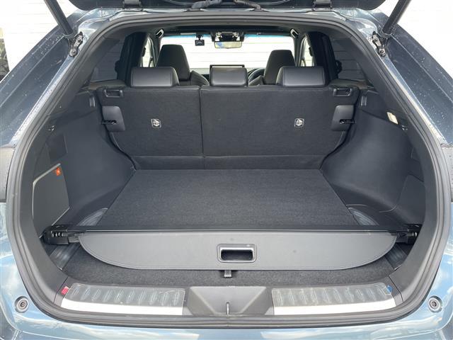 ハリアーハイブリッド Z パノラマルーフ 12.3型ナビ JBL Bluetooth ETC 追従クルコン コーナーセンサー 全方位カメラ レーンアシスト パワーシート 電動リアゲート デジタルインナーミラー 前後ドラレコ(30枚目)