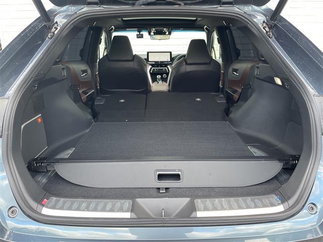 ハリアーハイブリッド Z パノラマルーフ 12.3型ナビ JBL Bluetooth ETC 追従クルコン コーナーセンサー 全方位カメラ レーンアシスト パワーシート 電動リアゲート デジタルインナーミラー 前後ドラレコ(31枚目)