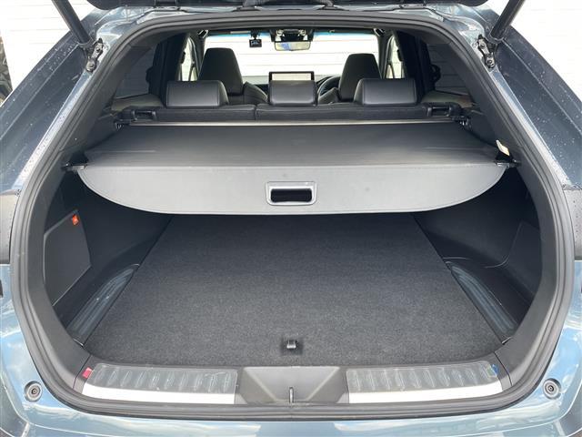 ハリアーハイブリッド Z パノラマルーフ 12.3型ナビ JBL Bluetooth ETC 追従クルコン コーナーセンサー 全方位カメラ レーンアシスト パワーシート 電動リアゲート デジタルインナーミラー 前後ドラレコ(32枚目)