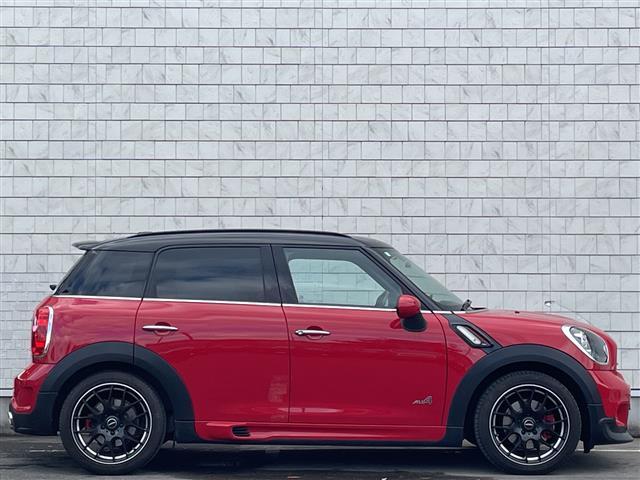 ＭＩＮＩ ジョンクーパーワークス　クロスオーバー　社外ナビ　Ｂｌｕｅｔｏｏｔｈ　ＴＶ　ＣＤ　ＤＶＤ　クルコン　横滑り防止　ＡＢＳ　ＥＴＣ　４ＷＤ　ＡＡＣ　ＭＴモードＡＴ　ドラレコ　純正フロアマット　オートライト　純正アルミホイール（39枚目）