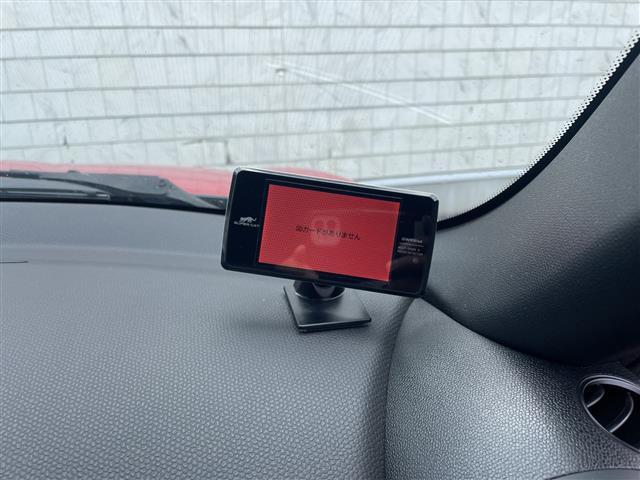 ＭＩＮＩ ジョンクーパーワークス　クロスオーバー　社外ナビ　Ｂｌｕｅｔｏｏｔｈ　ＴＶ　ＣＤ　ＤＶＤ　クルコン　横滑り防止　ＡＢＳ　ＥＴＣ　４ＷＤ　ＡＡＣ　ＭＴモードＡＴ　ドラレコ　純正フロアマット　オートライト　純正アルミホイール（41枚目）