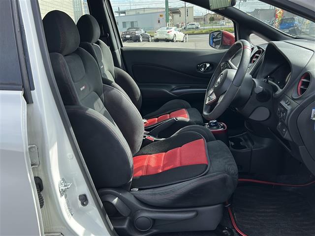 ノート e-パワーニスモ 純正メモリナビ MM316D-W 地デジTV CD DVD BT ラジオ再生 衝突軽減ブレーキ アラウンドビューモニター コーナーセンサー ETC オートライト LEDヘッドライト(19枚目)