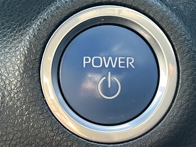 ヤリス ハイブリッドＺ　純正８ｉｎディスプレイオーディオ　ＢＴ　ＵＳＢ　ラジオ再生　レーダークルーズコントロール　レーンアシスト　衝突軽減ブレーキ　コーナーセンサー　シートヒーター　全方位カメラ　ビルトインＥＴＣ（17枚目）