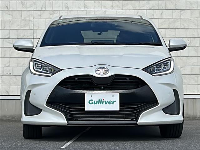 ヤリス ハイブリッドＺ　純正８ｉｎディスプレイオーディオ　ＢＴ　ＵＳＢ　ラジオ再生　レーダークルーズコントロール　レーンアシスト　衝突軽減ブレーキ　コーナーセンサー　シートヒーター　全方位カメラ　ビルトインＥＴＣ（28枚目）